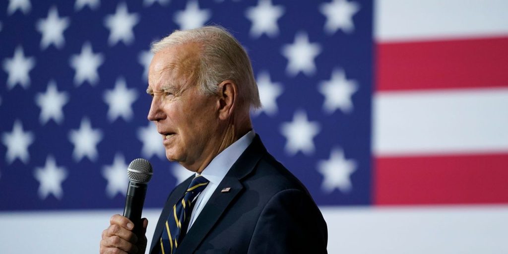 Debt-ceiling solution? The 14th Amendment, explained.