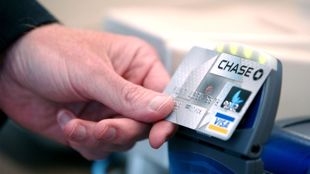 Best rewards credit cards and how points can be redeemed for travel, cash back or gift cards