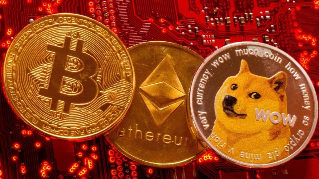 Visa, Mastercard pause crypto push in wake of industry meltdown