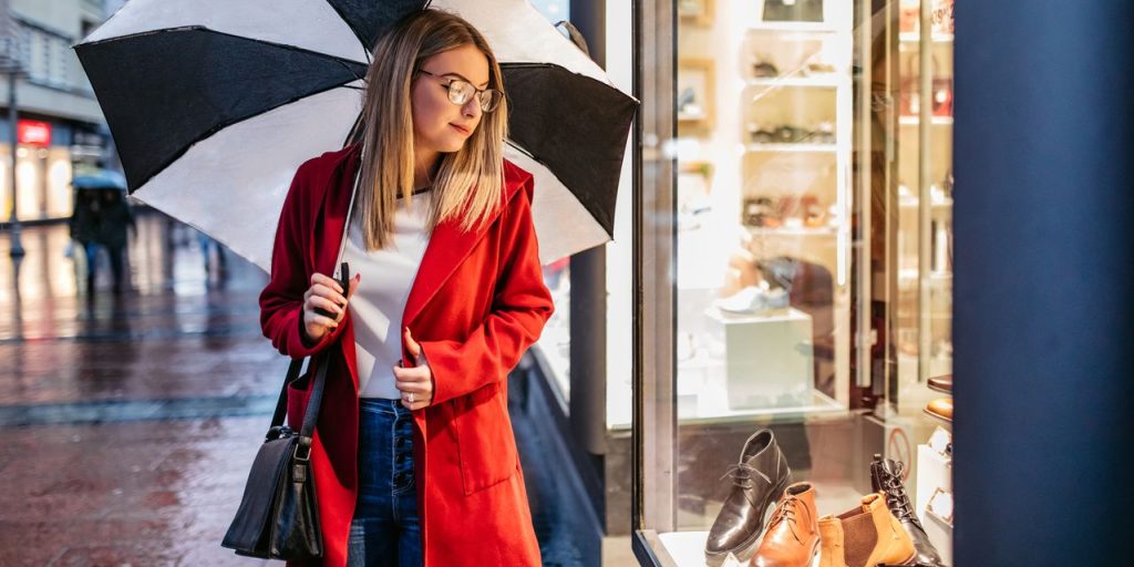 3 signs your credit cards need a time-out