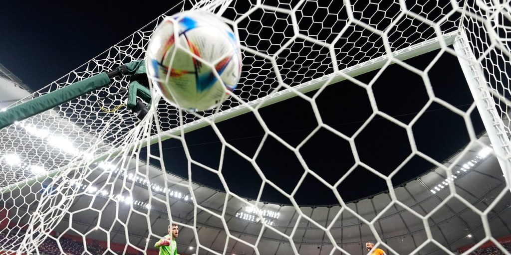 These money and investing tips can bring you closer to your financial goal