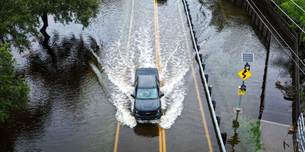 Berkshire Bet Big on Mild Florida Hurricanes. Idalia Shows It’s Paying Off.