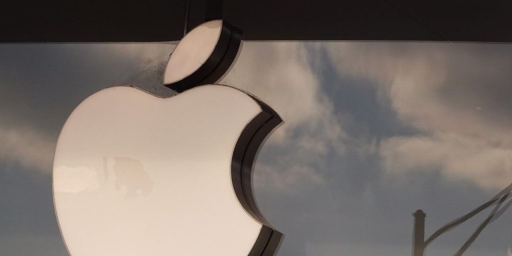 Apple’s newest China challenge could be a blast from the past