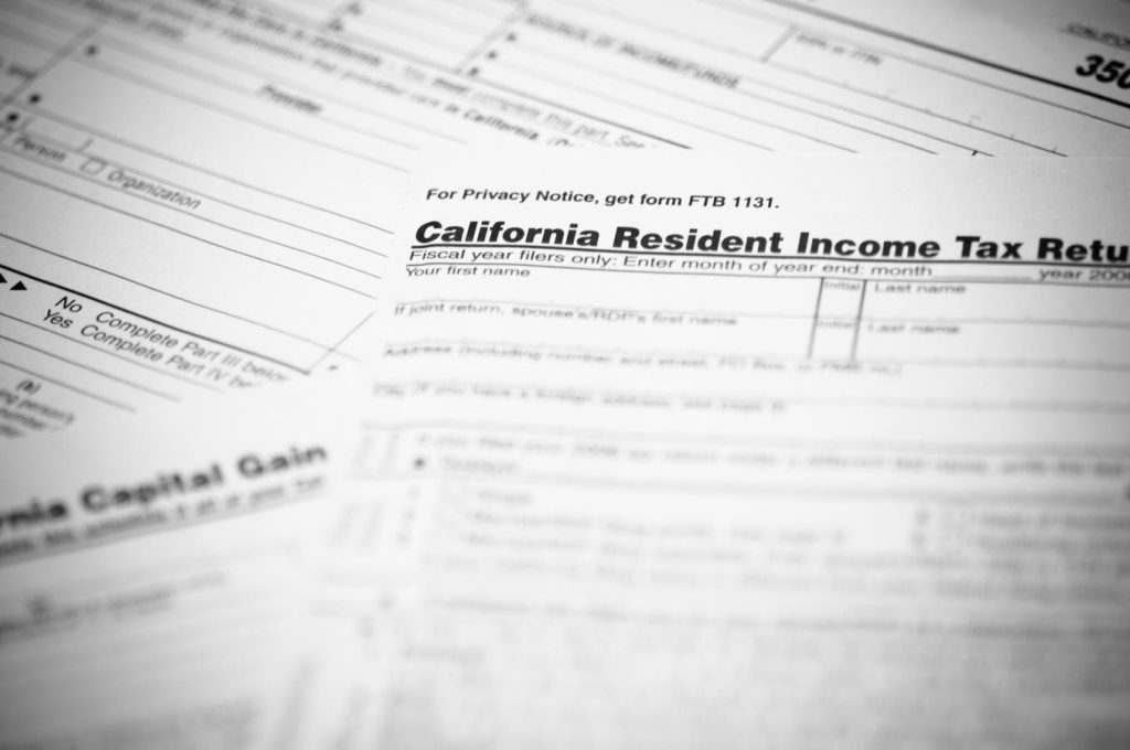 California Copies IRS, Extends Oct. 2023 Tax Deadlines To Nov. 2023