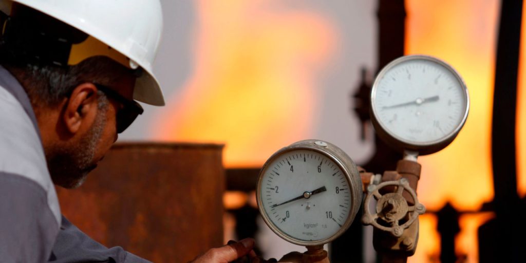 U.S. oil futures mark lowest finish in more than 3 weeks as supply worries from Israel-Hamas war ease