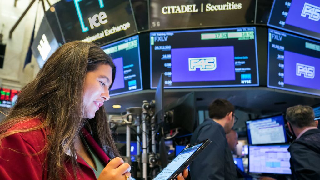 Stock futures rise slightly after the S&P 500’s best week of 2023