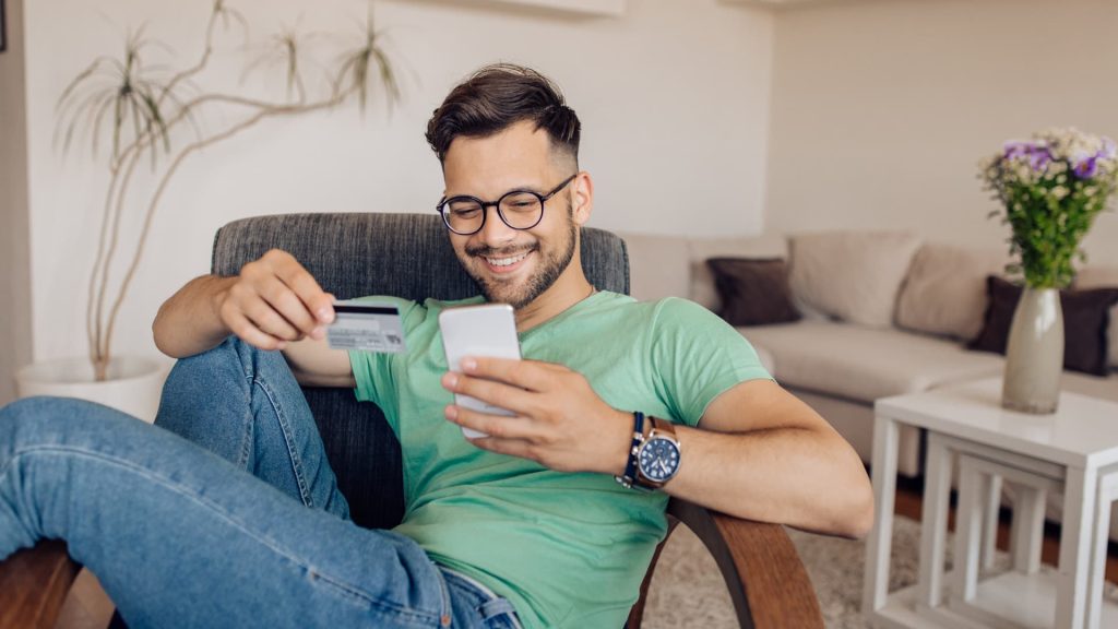 Americans’ average credit score at every age—see how you compare