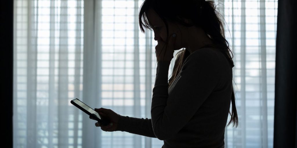 Paycheck advance apps: the risks—and costs—can be high