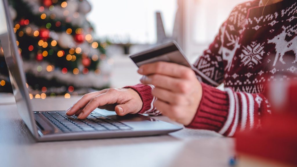 Online Shopping Set To Dominate Cautious Holiday Spending Plans
