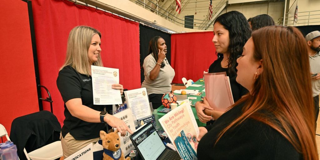 Jobless claims dip to 217,000 and point to sturdy U.S. labor market