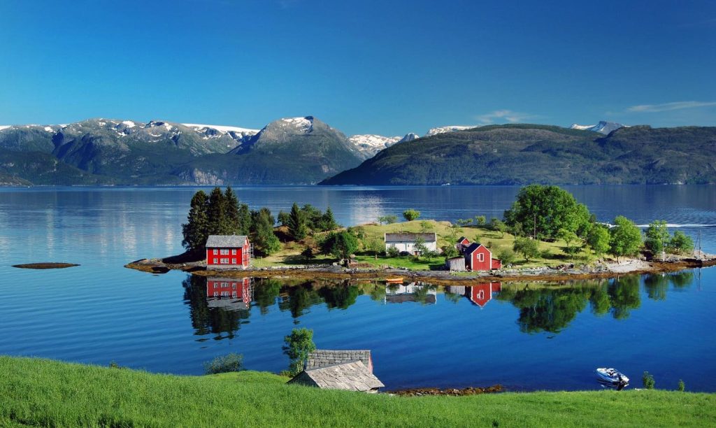 3 Peaceful, Safe Countries Where You Can Escape From Crisis