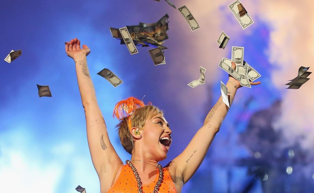 Americans Think They Need To Make $284k To Be Happy. They’re Wrong—And So Is The Research.