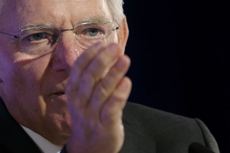 Uber bets on holiday demand after dull third quarter